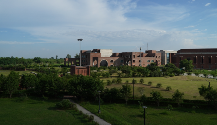 IIM KASHIPUR INTRODUCES DIGITAL EMPOWERMENT AND INTERDISCIPLINARY LEARNING IN ALIGNMENT WITH NEP 2020 GOALS